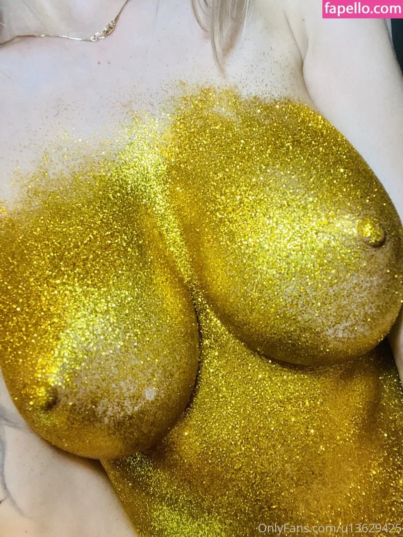 hotfallingdevil Onlyfans Photo Gallery 