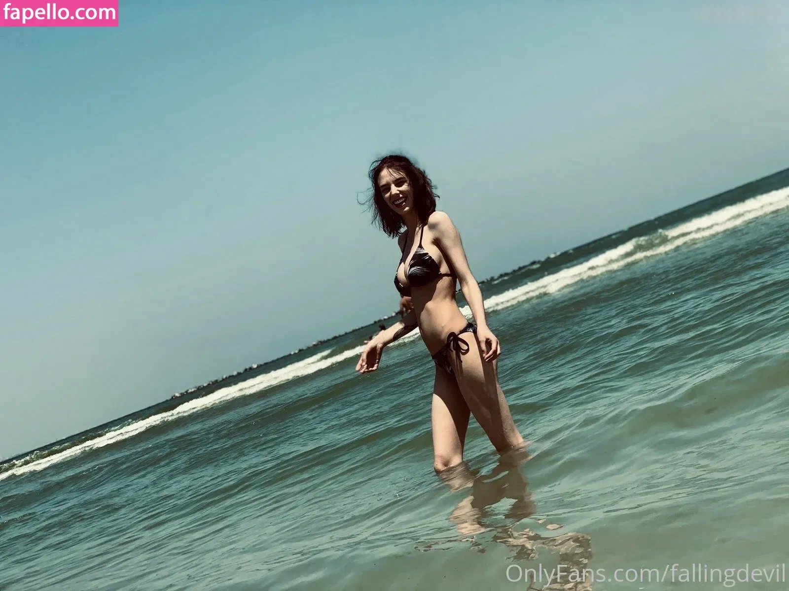 hotfallingdevil Onlyfans Photo Gallery 