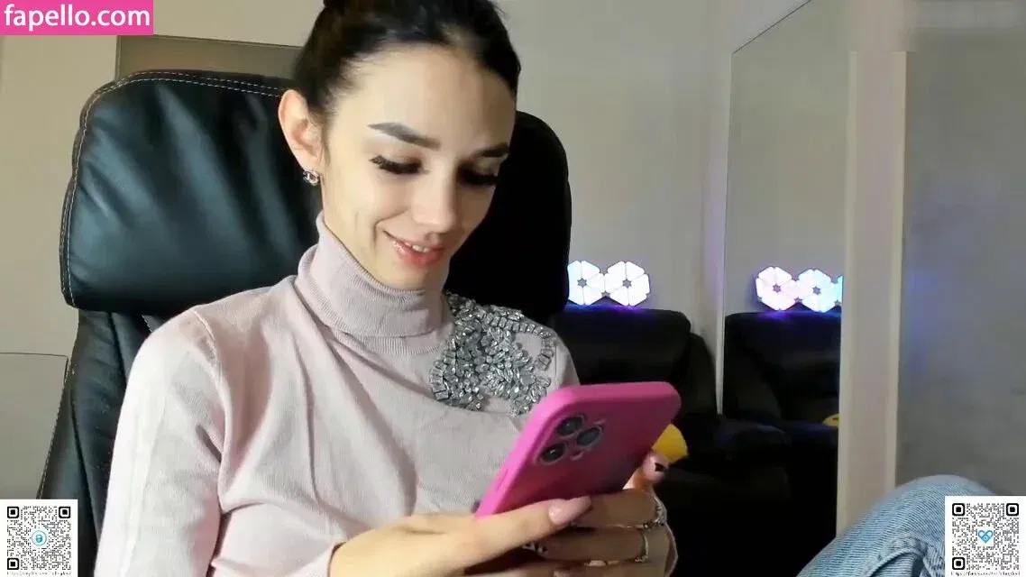 hotfallingdevil Onlyfans Photo Gallery 