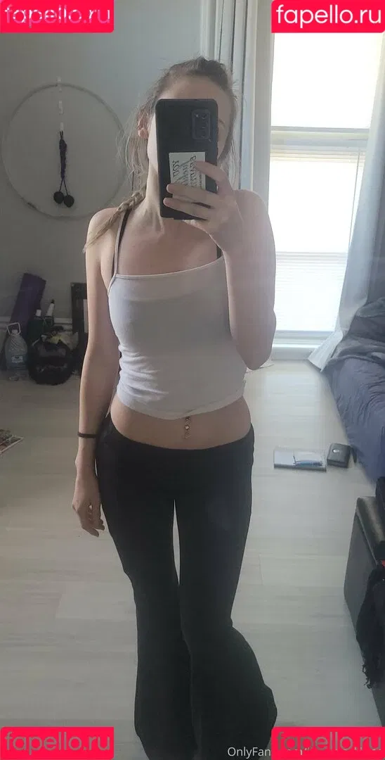 its_pyro_kitten Onlyfans Photo Gallery 