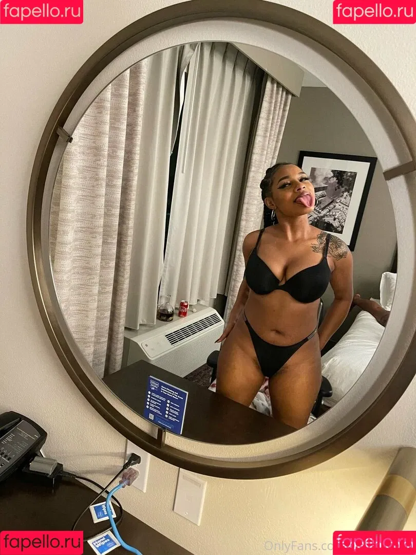 secretsiren Onlyfans Photo Gallery 
