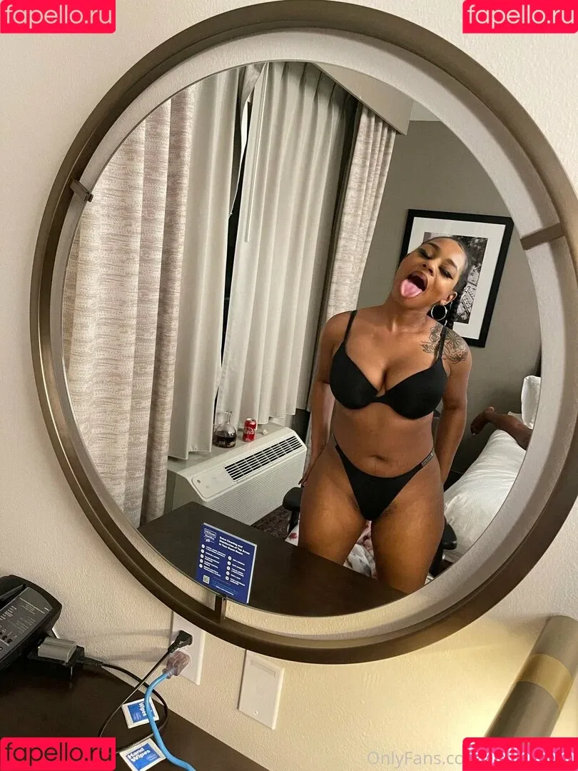secretsiren Onlyfans Photo Gallery 