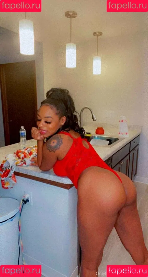 secretsiren Onlyfans Photo Gallery 