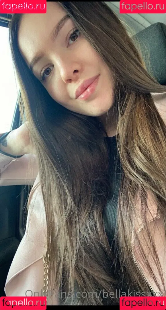 bellakissxxx Onlyfans Photo Gallery 