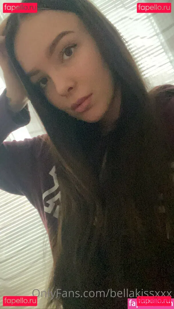 bellakissxxx Onlyfans Photo Gallery 