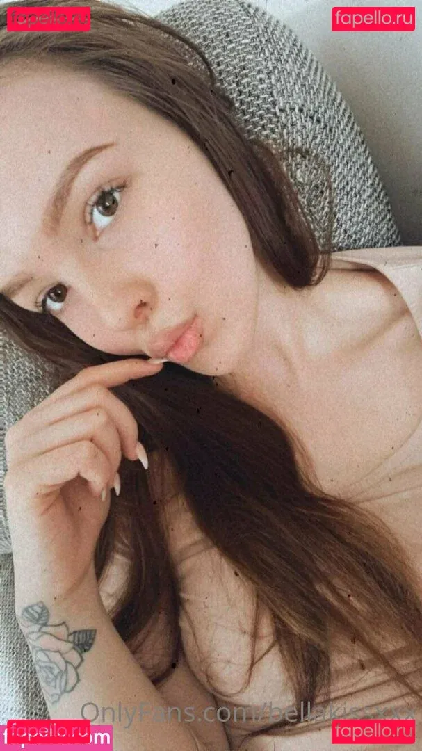 bellakissxxx Onlyfans Photo Gallery 