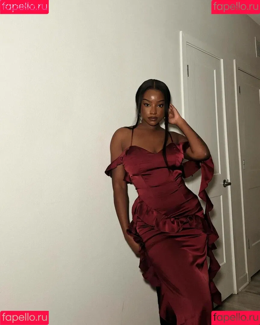 Savannah Perkins Onlyfans Photo Gallery 