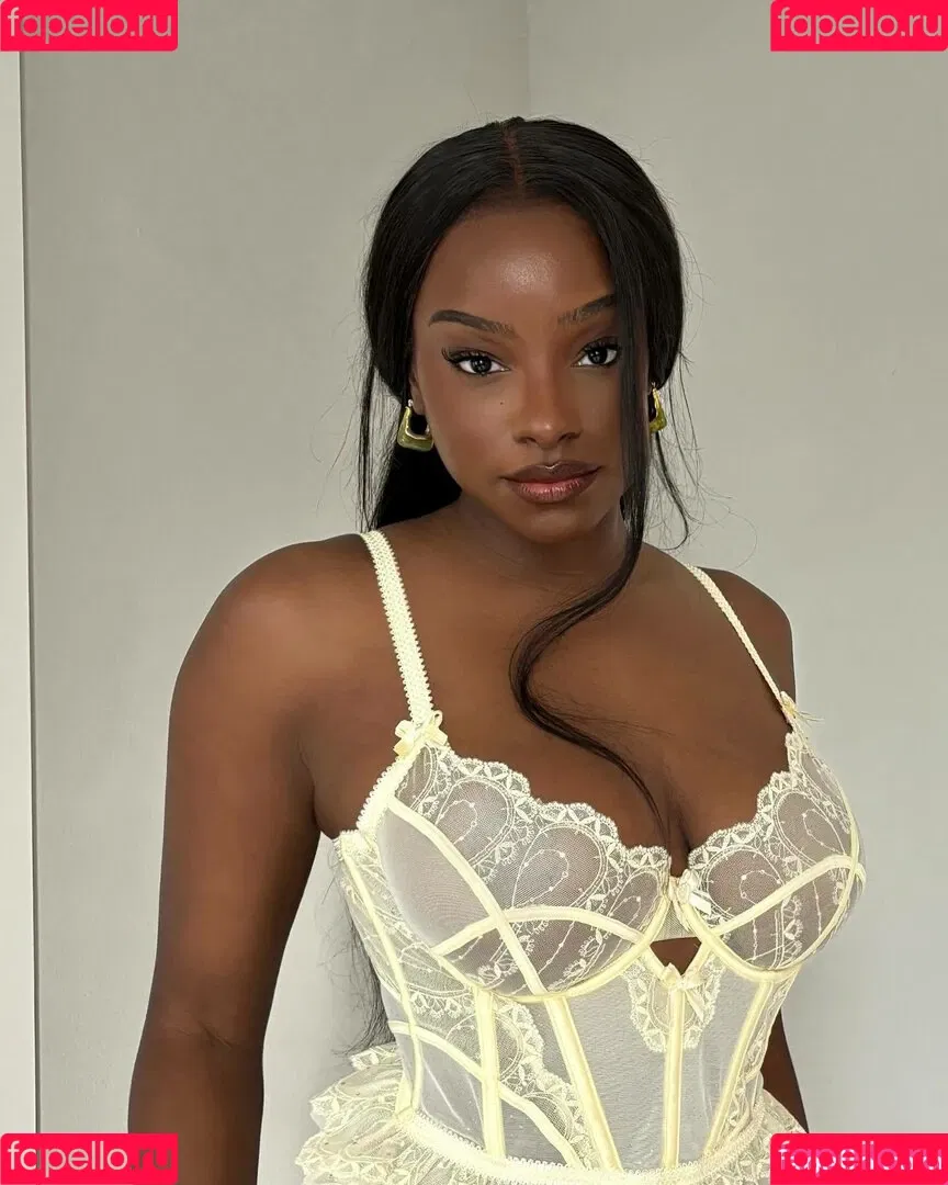 Savannah Perkins Onlyfans Photo Gallery 