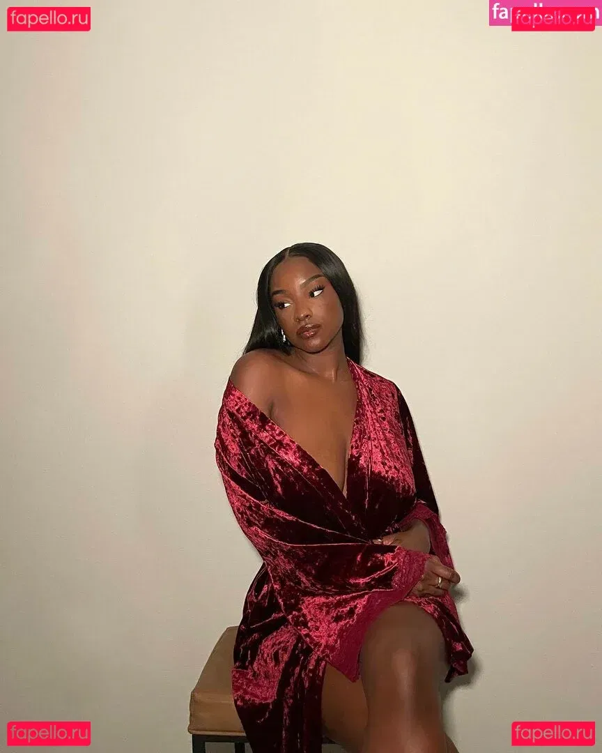 Savannah Perkins Onlyfans Photo Gallery 