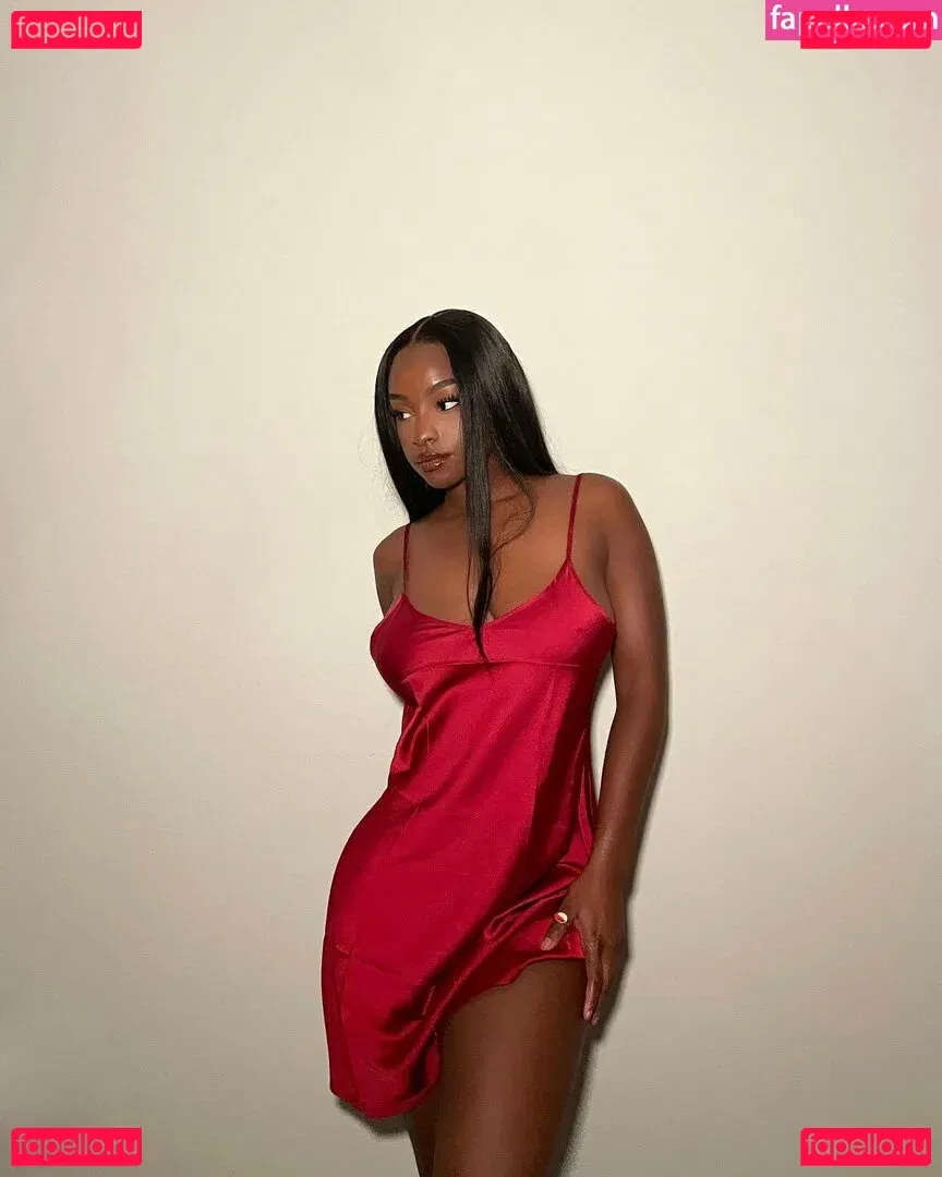 Savannah Perkins Onlyfans Photo Gallery 