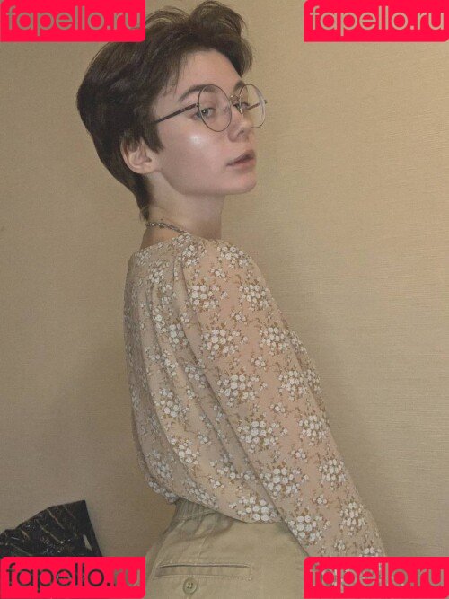 Yvii Onlyfans Photo Gallery 