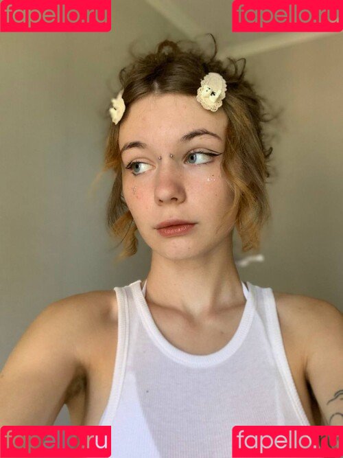 Yvii Onlyfans Photo Gallery 