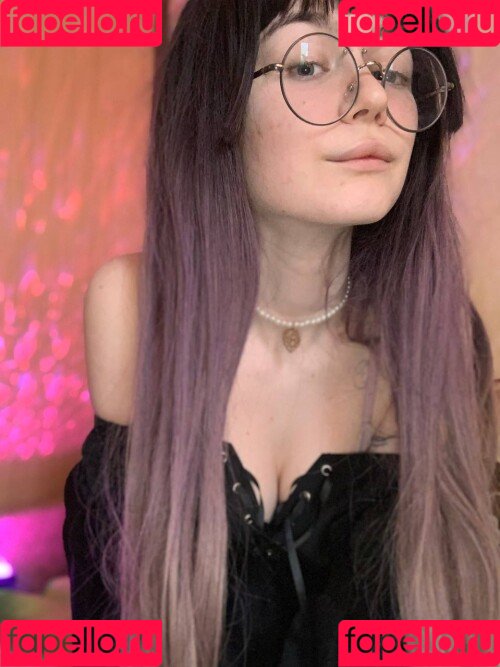 Yvii Onlyfans Photo Gallery 