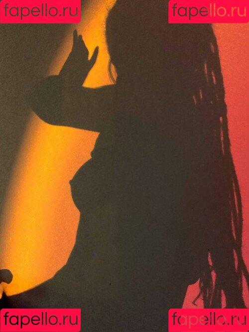 Yvii Onlyfans Photo Gallery 