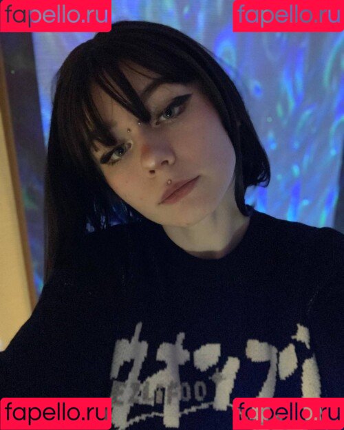 Yvii Onlyfans Photo Gallery 