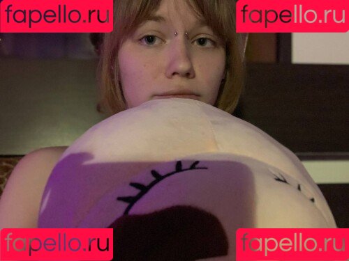 Yvii Onlyfans Photo Gallery 