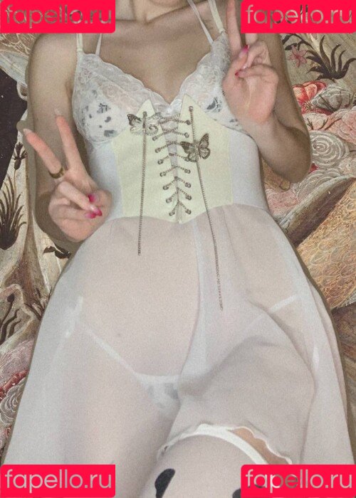 Yvii Onlyfans Photo Gallery 