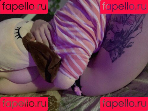 Yvii Onlyfans Photo Gallery 