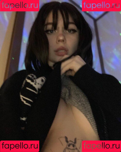 Yvii Onlyfans Photo Gallery 