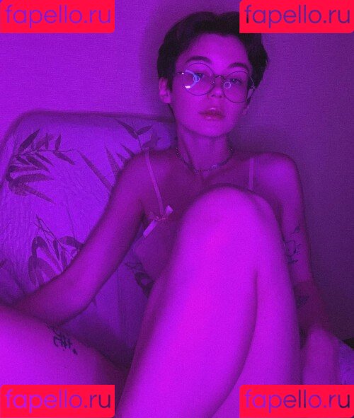 Yvii Onlyfans Photo Gallery 