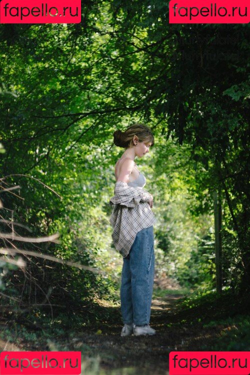 Yvii Onlyfans Photo Gallery 