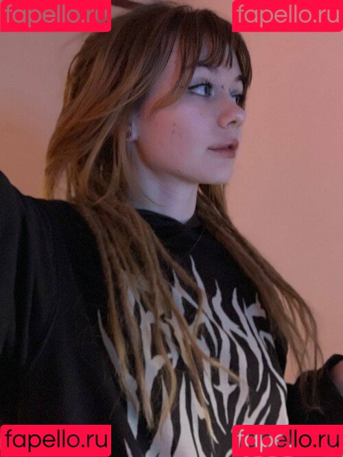 Yvii Onlyfans Photo Gallery 