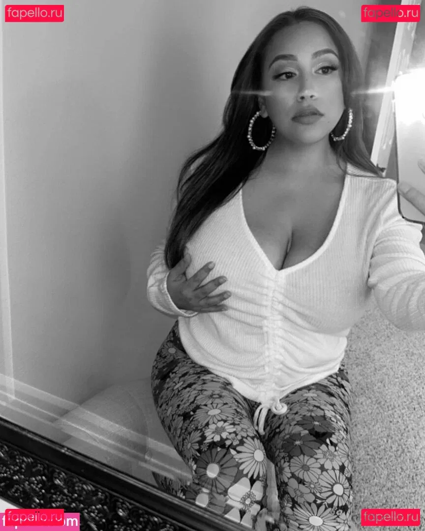 funsizedkatt Onlyfans Photo Gallery 