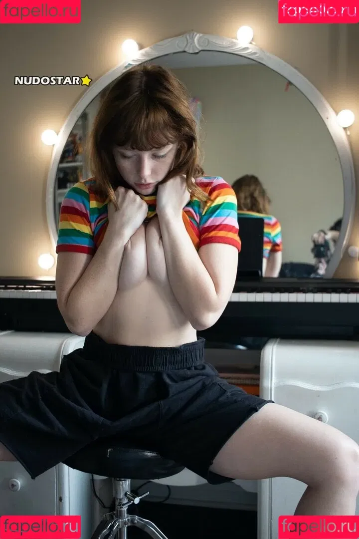 thestrawberrybutcher Onlyfans Photo Gallery 