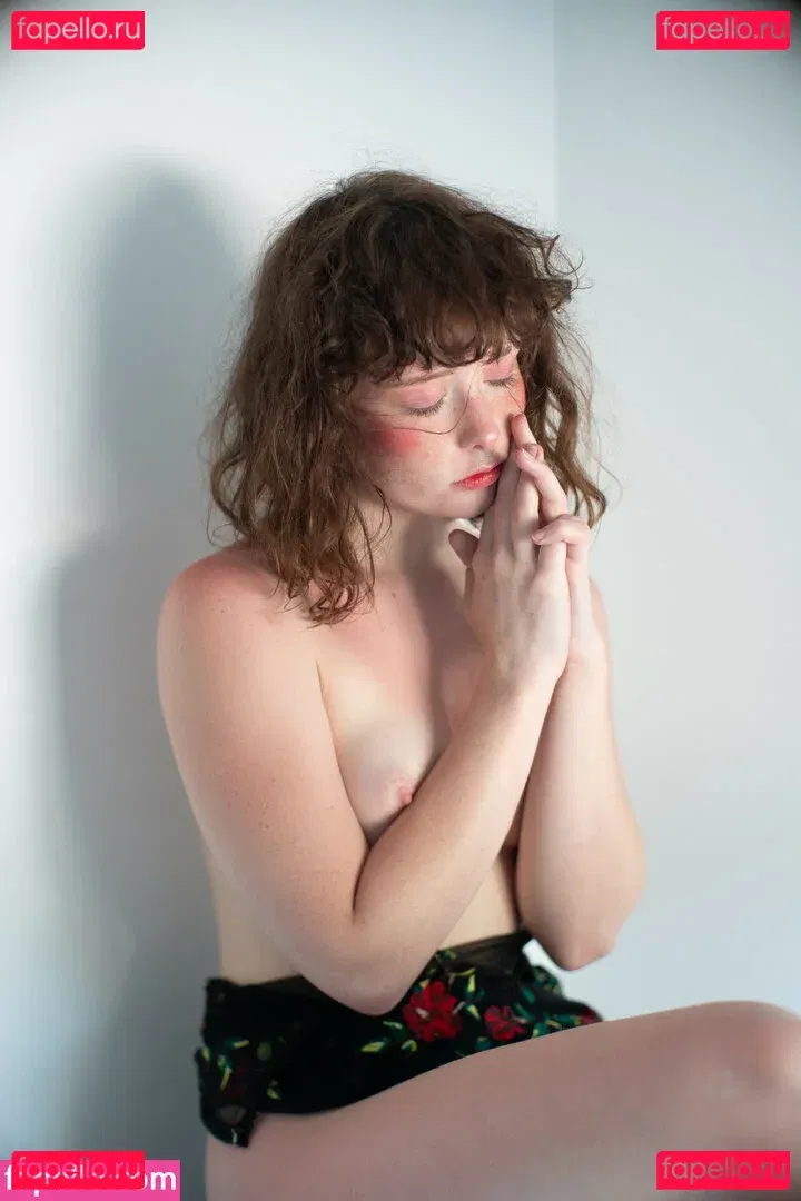 thestrawberrybutcher Onlyfans Photo Gallery 