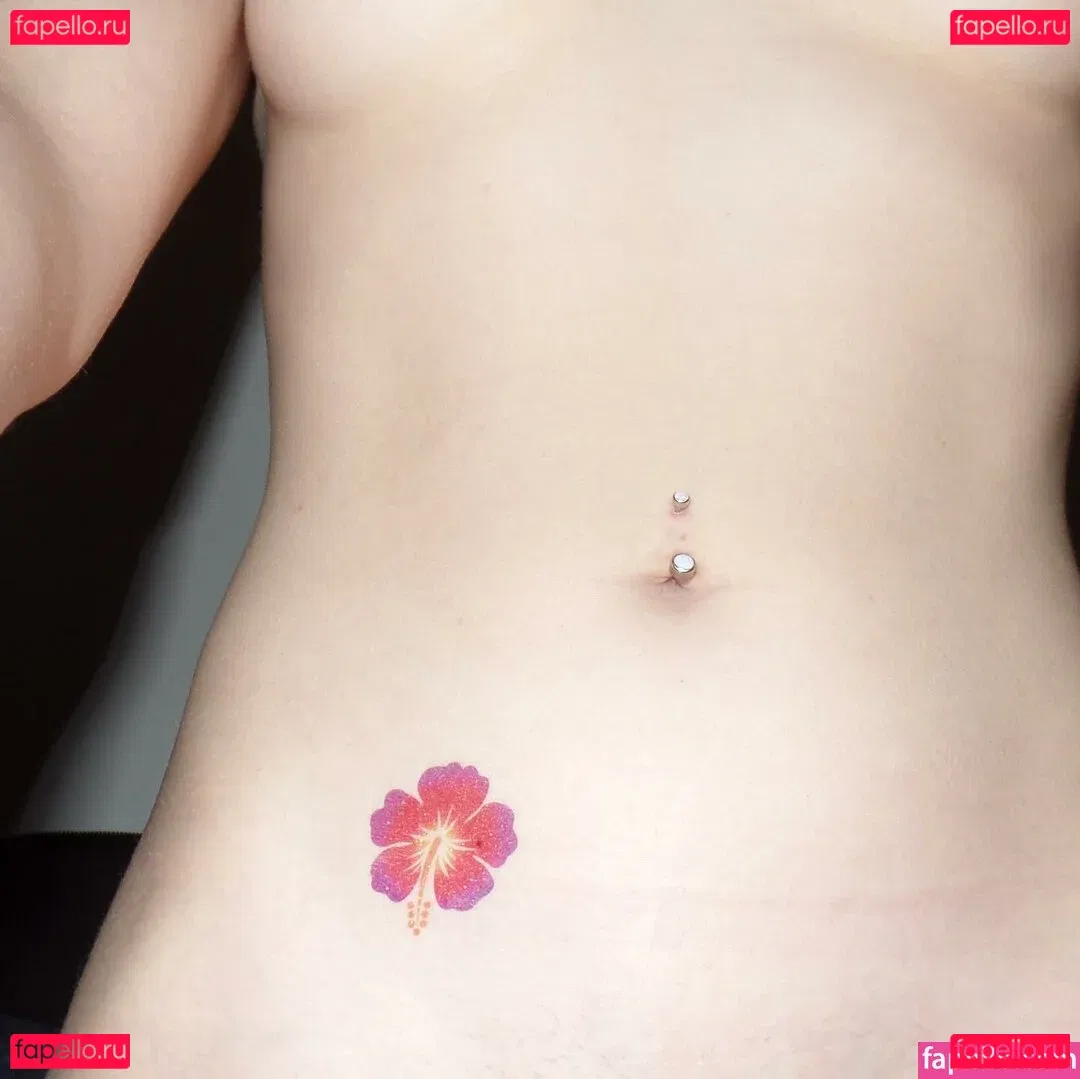 thestrawberrybutcher Onlyfans Photo Gallery 