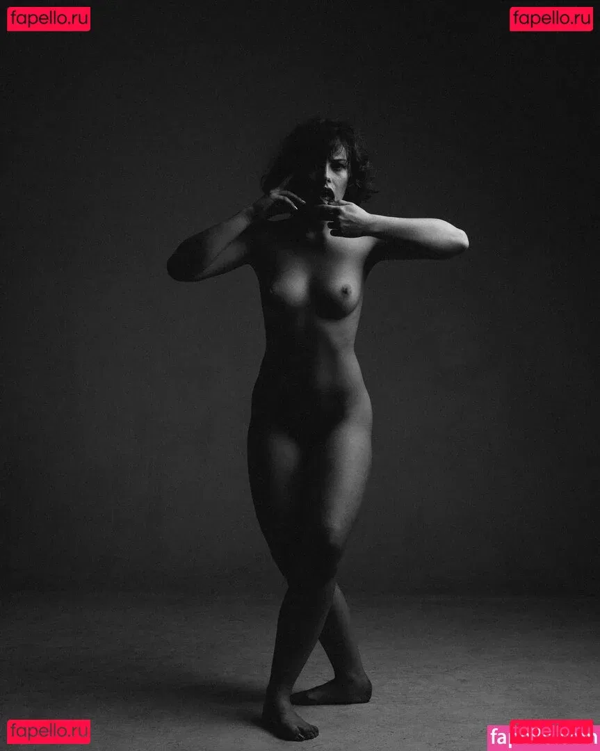 thestrawberrybutcher Onlyfans Photo Gallery 