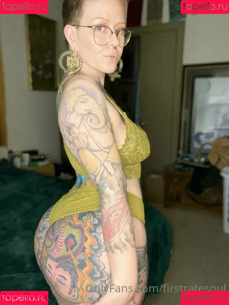 Firstratesoul Onlyfans Photo Gallery 