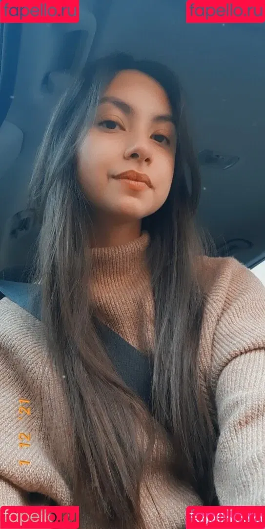 NobodyByMitski Onlyfans Photo Gallery 