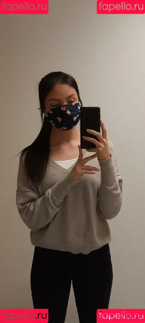 NobodyByMitski Onlyfans Photo Gallery 