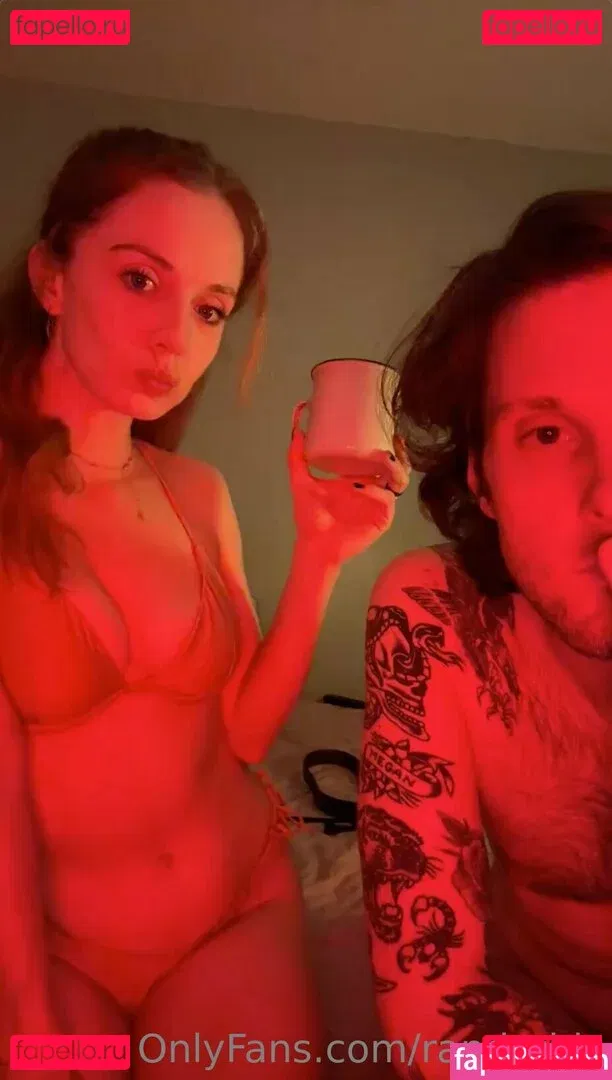 randrvids Onlyfans Photo Gallery 