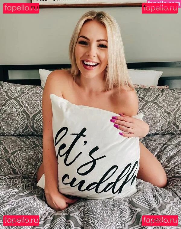 Yourfavblondexxx Onlyfans Photo Gallery 