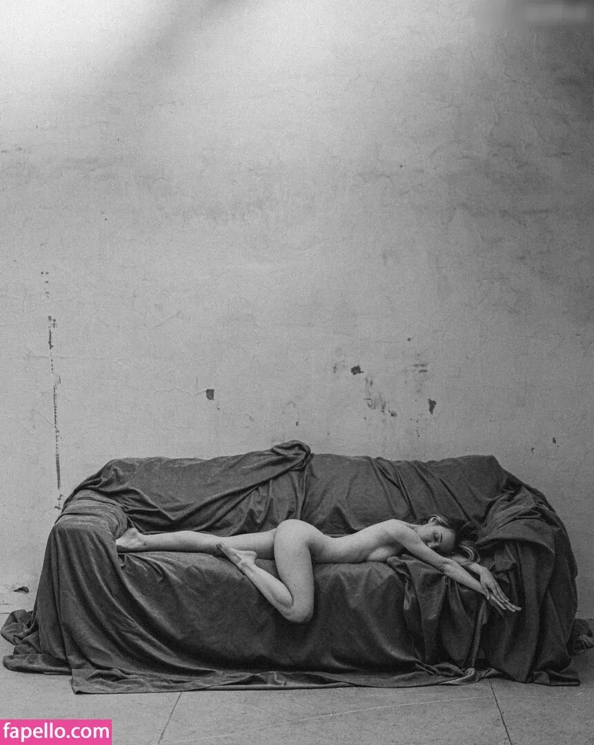 Nadia Rusu Onlyfans Photo Gallery 