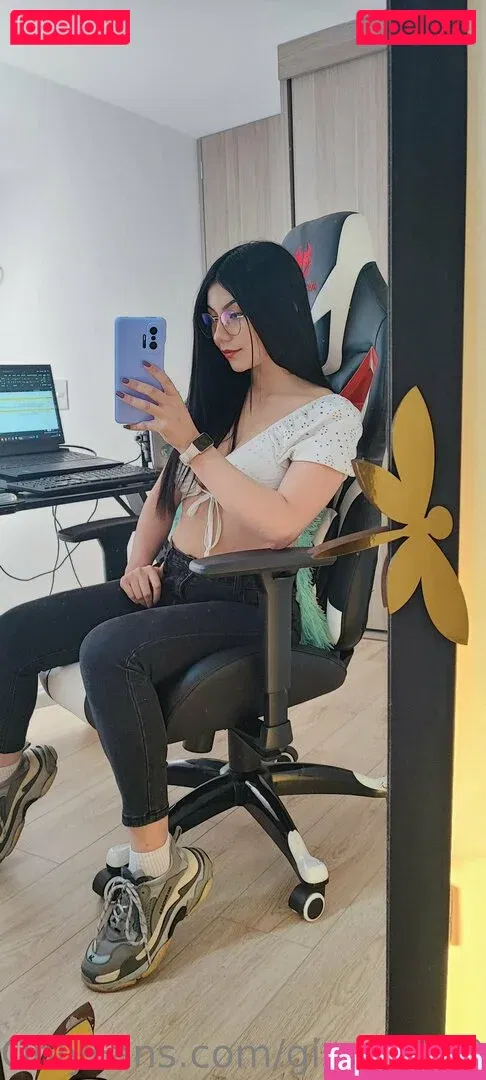 gisella1501997 Onlyfans Photo Gallery 