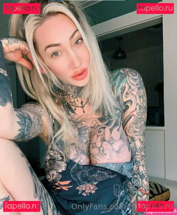 arielqween Onlyfans Photo Gallery 