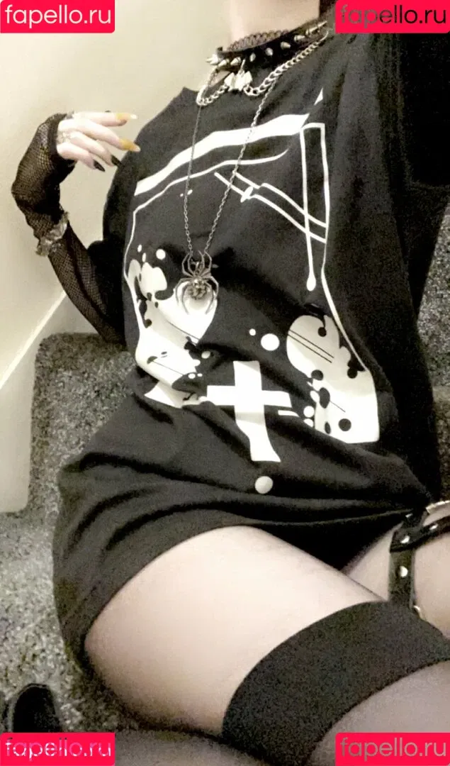 Apricot Onlyfans Photo Gallery 