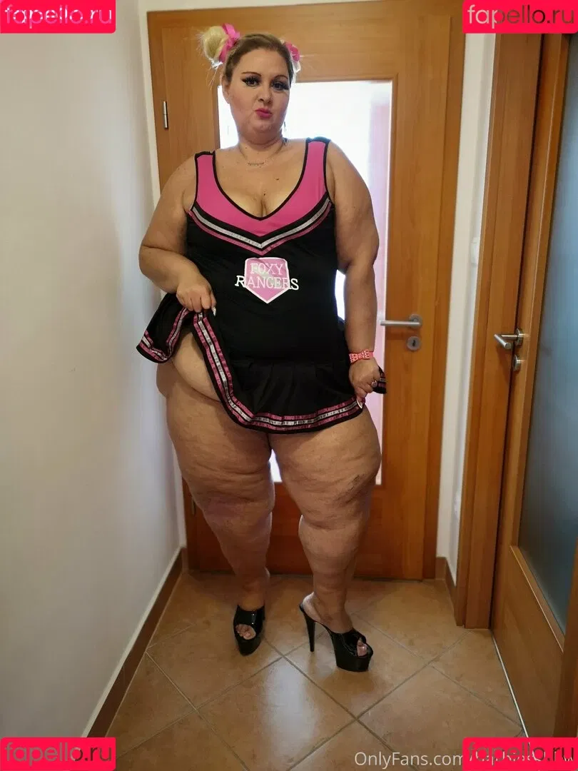 barbiessbbw Onlyfans Photo Gallery 
