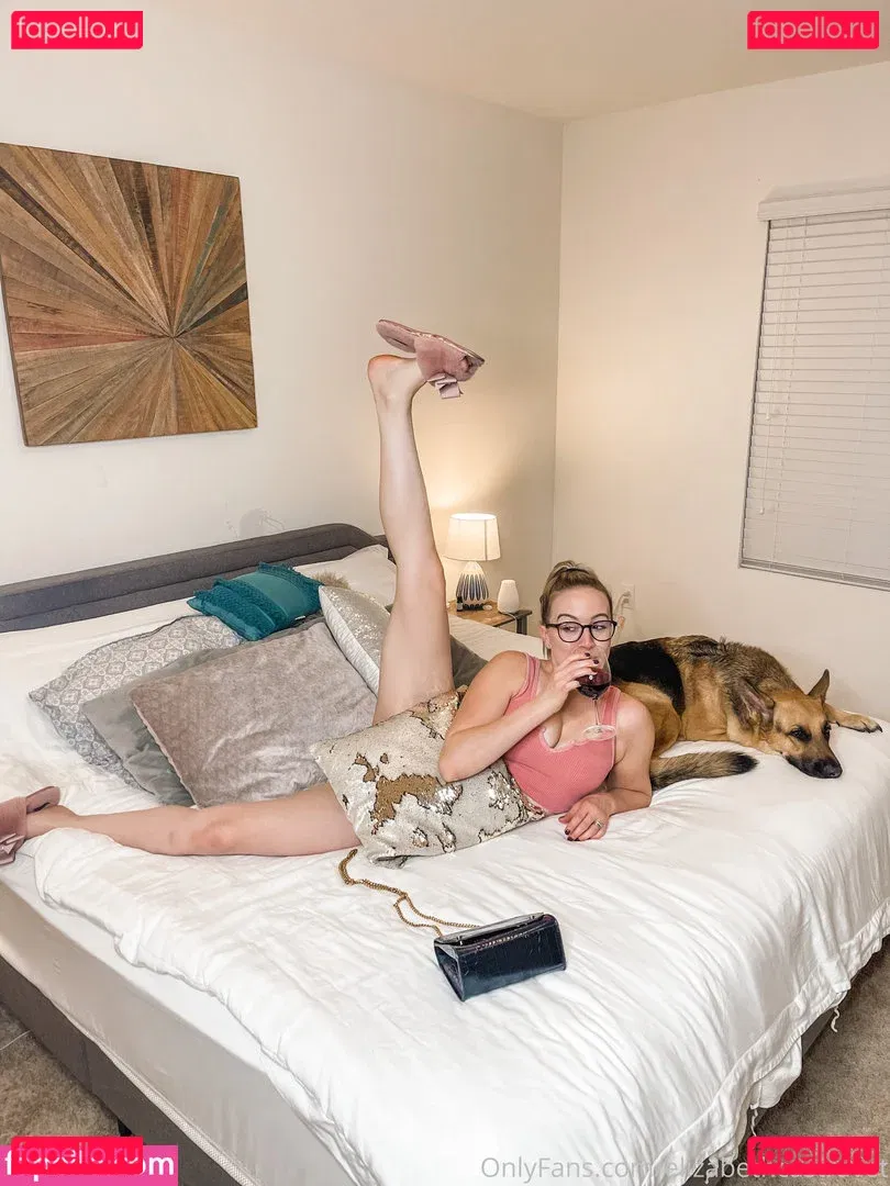 Elizabeth Castravet Onlyfans Photo Gallery 