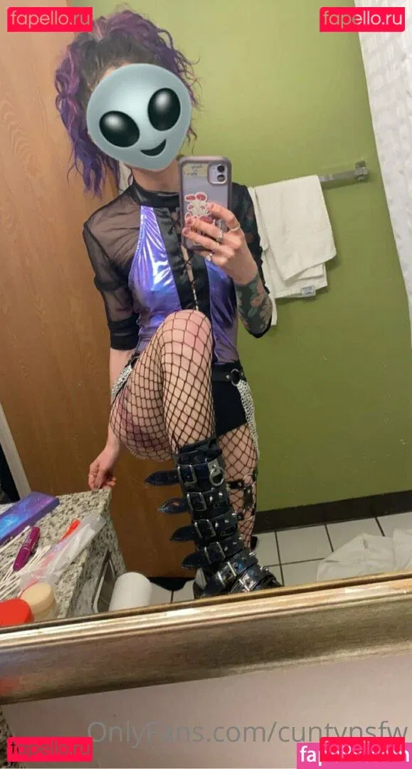 cuntynsfw Onlyfans Photo Gallery 