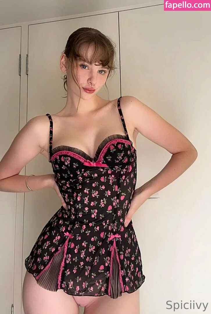 spiciivy Onlyfans Photo Gallery 
