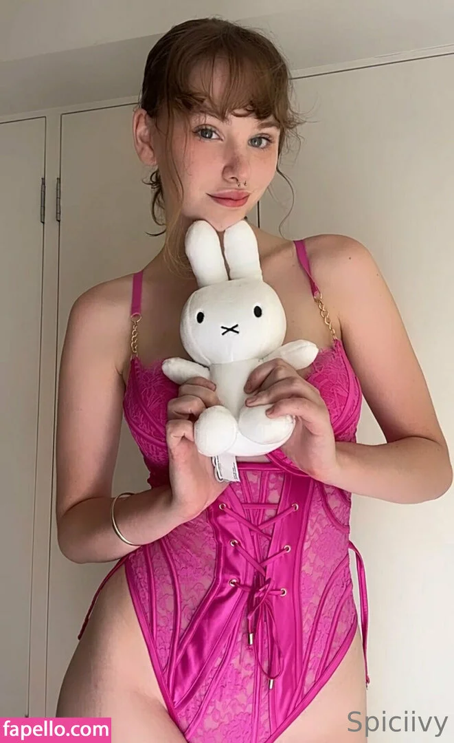 spiciivy Onlyfans Photo Gallery 