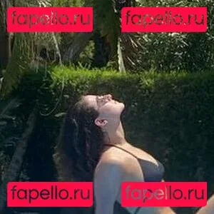 Rebecca Gilliland Onlyfans Photo Gallery 