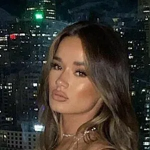 Isabelle Clarke Onlyfans Photo Gallery 