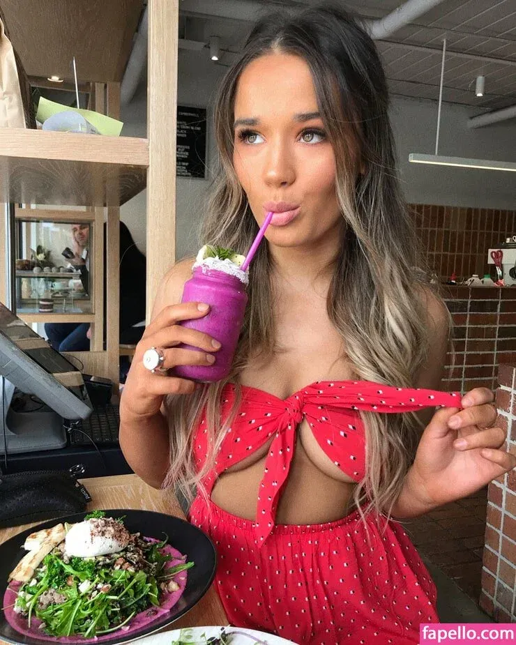 Isabelle Clarke Onlyfans Photo Gallery 