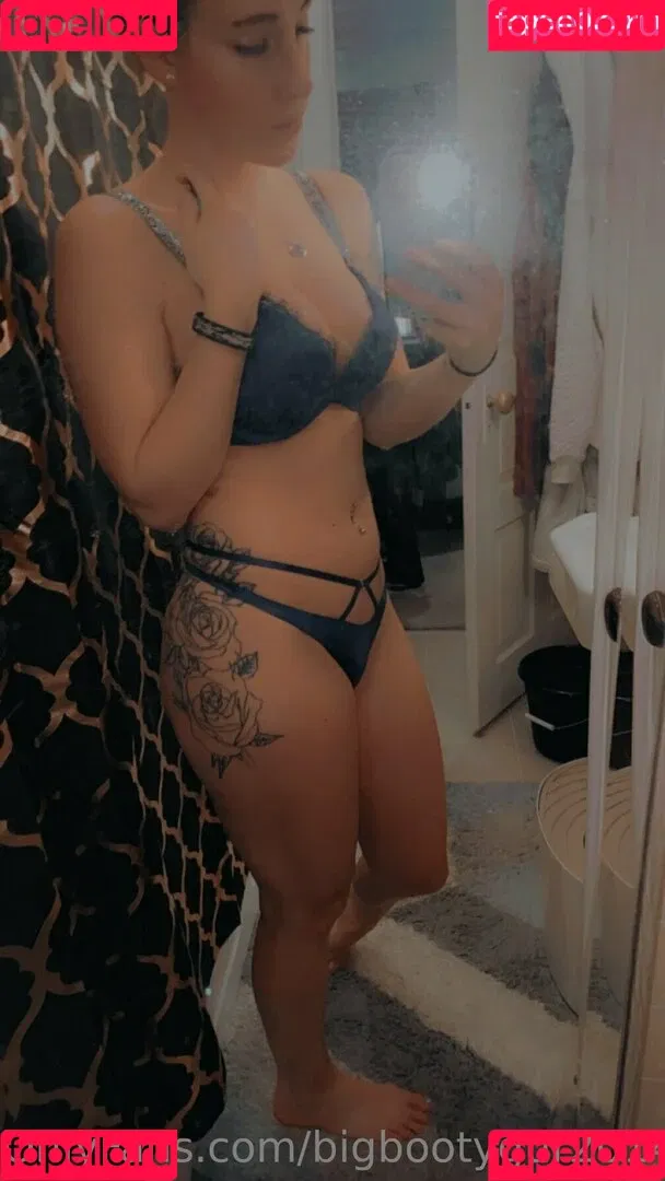 bigbootygur2014 Onlyfans Photo Gallery 