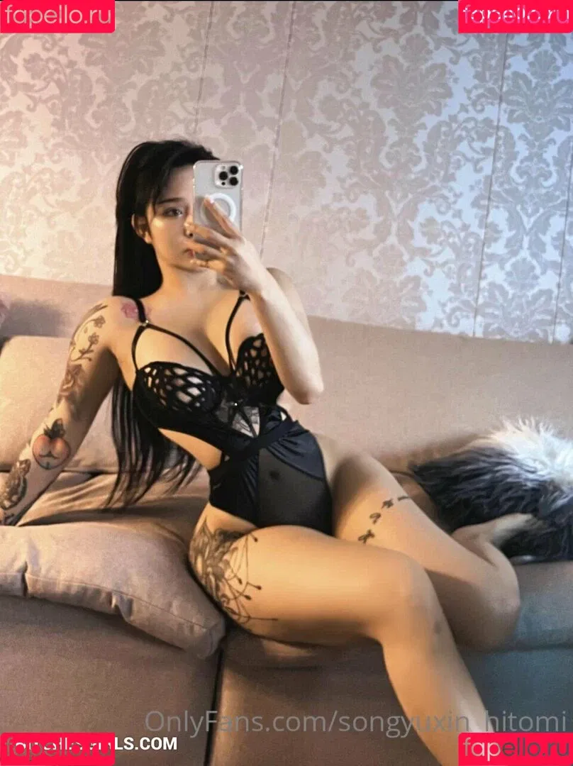 Sangyuxin Hitomi Onlyfans Photo Gallery 